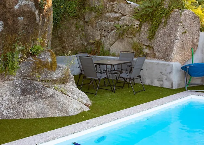 Casa Pinhao De Sousa * 비에이라도미노